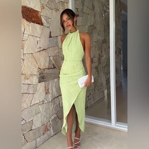 Green Elegant Pleated Asymmetrical Front Maxi Dress